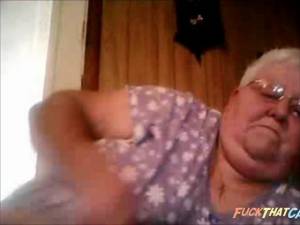 Click to play video Webcam show from BBW Granny